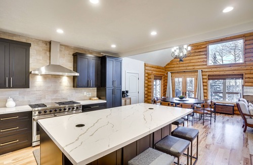Steam Engine Meadows Cottage | Spacious Mtn Manor, 1 Mi to Brian Head Resort!