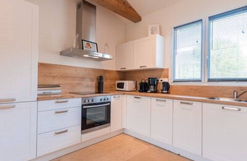 Vasles Villa | Spacious villa with large garden
