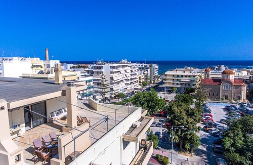 Rethymno Apartment | Spectacular Penthouse Apt at Rethymnon Beach