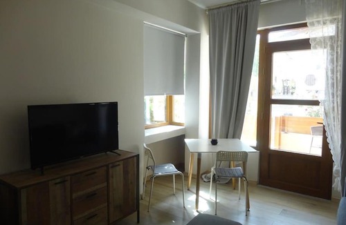 Pitsidia Apartment | Square apartment
