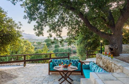 Monopari Villa | Stone Built Private villa Limeri with pool, BBQ & Shaded Patio