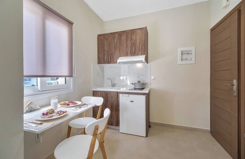 Perigiali Apartment | Studio Apartment 'K and A 2' with Balcony, Wi-Fi and Air Conditioning