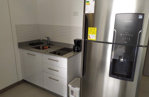 Curridabat Apartment | Studio in Modern High Rise, AC, Pool, Gym, GREAT Location 6c