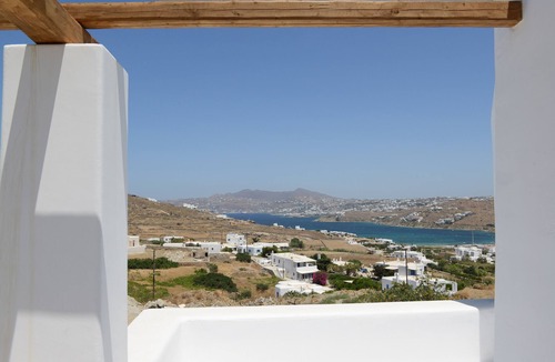 Agios Ioannis Villa | Stunning Ornos Villas | 3 Bedrooms | Villa Pearl | Beautiful Pool Area |.