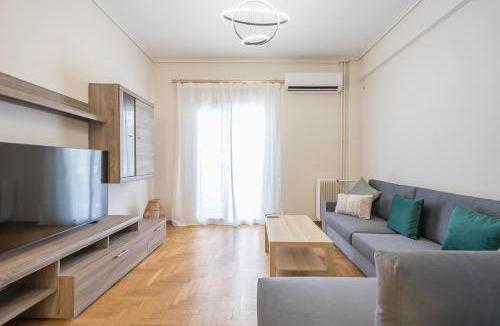 Ampelokipoi Apartment | Stylish 2BR by Panormou Metro