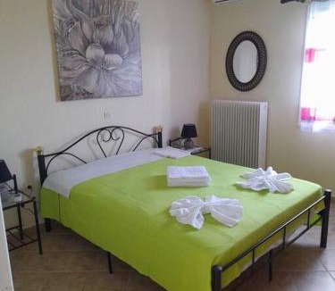 Andros Town Apartment | SummerAndros Skalario