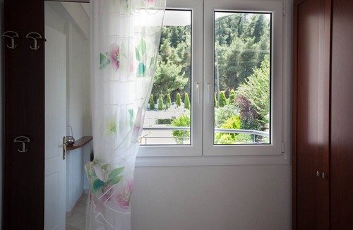 Polichrono Apartment | Sun Residence between forest and sea 30 m to the beach