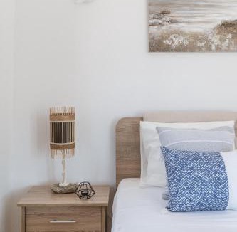 Fofola House | Sunday's Seascape By KB Hospitality