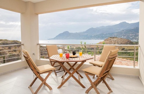 Plakias Villa | Sunflower villa