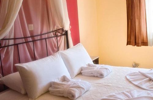 Azolimnos Apartment | Sunrise Beach Suites