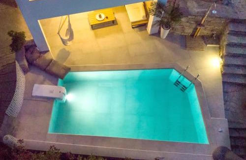 Palaio Tsifliki Villa | SUNRISE LUXURY POOL VILLA
