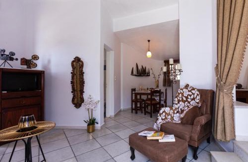 Agios Prokopios Apartment | Sunrock Suites