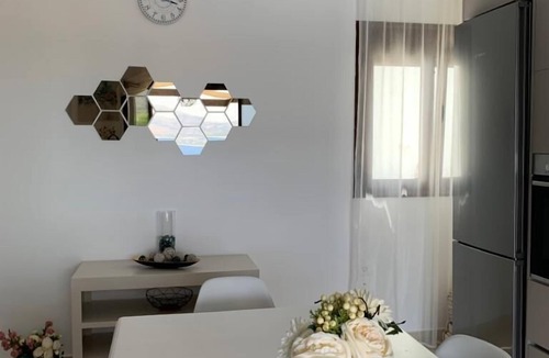 Vlicha Villa | "Sunshine" with swimming pool, very close to the beach!