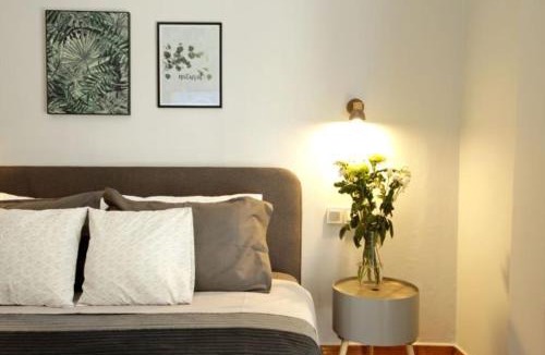 Neapoli Apartment | Super Comfrortable Modern Apartment in Kolonaki