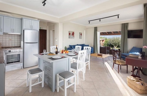 Petaleia Villa | Superb Villa with A/C, Private Pool, Panoramic Sea Views over the Bay of San Stefanos & Coastline!
