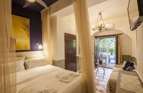 Paradhisos Hotel | Superior double room