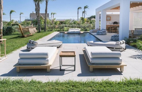Tingaki Villa | Taf Boutique Beachfront 2 bedroom Villa