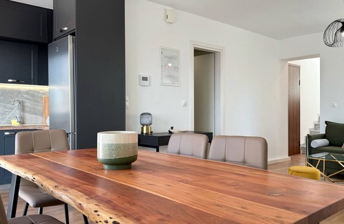 Thissio Apartment | TH5 - 2 bedrooms Cloud9 in the city