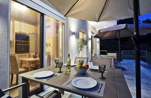 Ag. Georgios Villa | Thalia - Two Bedroom Villa, Sleeps 4