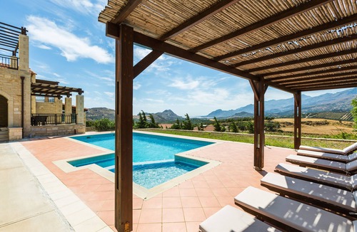 Lefkogeia Villa | Thalia Villa Private pool, amazing sea views, walking distance to shops