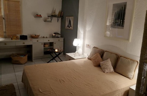 Kriopigi House | The Blues
