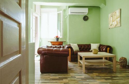 Raches Apartment | The central house!