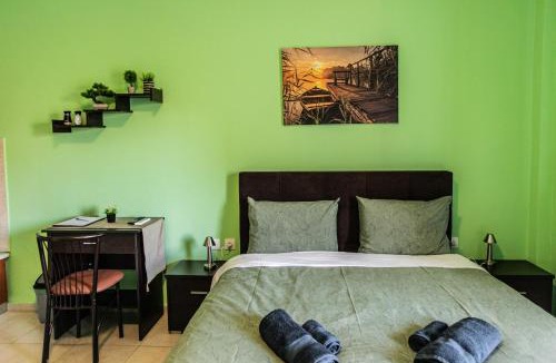 Nea Khili Apartment | The Colorful Inn