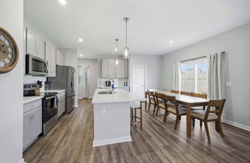 Walton House | The Creation Station 5BDR