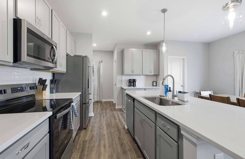 Walton House | The Creation Station 5BDR