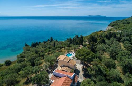 Kavos Villa | The Gunnery House