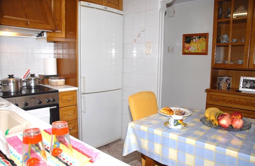 Thissio Apartment | The ideal house at the foot of Acropolis.