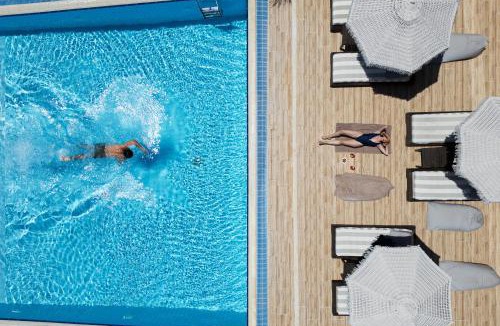 Lassi Apartment | The "L" Suites & Apartments