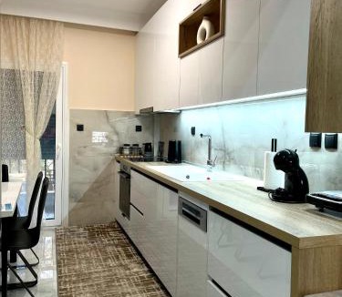 Ampelokipoi-Menemeni Apartment | The MODERN apartment