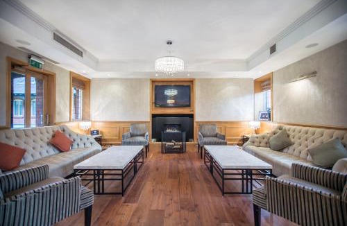 Hendon Hotel | The Pillar Hotel