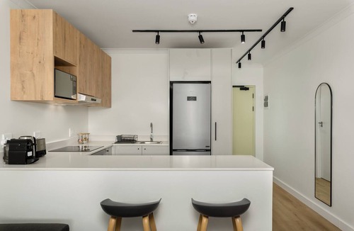 Sea Point Apartment | The Sage - Modern Studio in Vibrant Sea Point