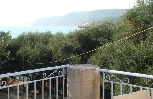 Preveza House | The Vrachos Beach House