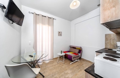 Heraklion Apartment | The Walls Studios 305