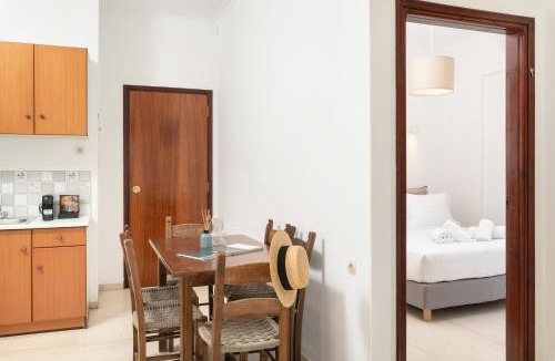 Kato Stalos Apartment | Thelèsi Apartments, 100m from the beach