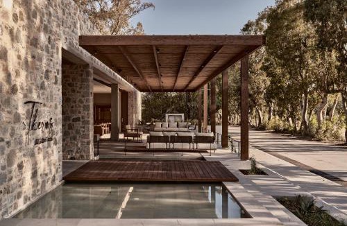 Lambi Hotel | Theros All Suite Hotel - Adults Only