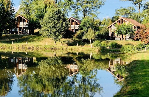 Meilhac House | Timber-frame house with pond and swimming pool, Parc Régional Périgord Limousin