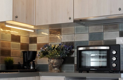Exarhia Apartment | Top of the city Central studio with Acropolis View
