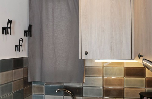 Exarhia Apartment | Top of the city Central studio with Acropolis View