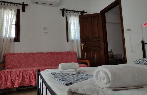 Neos Marmaras Apartment | Traditional Guest House