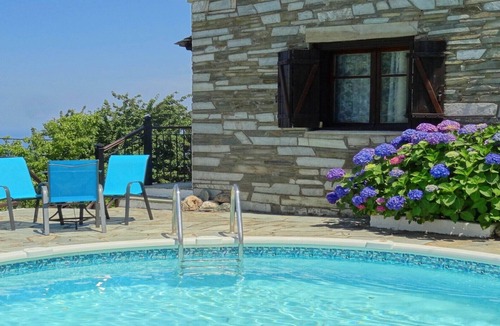 Tsagarada House | Traditional Villa with Private Pool in Pelion