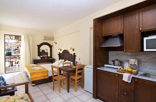 Platanes Apartment | Trefon Hotel Apartments and Family Suites