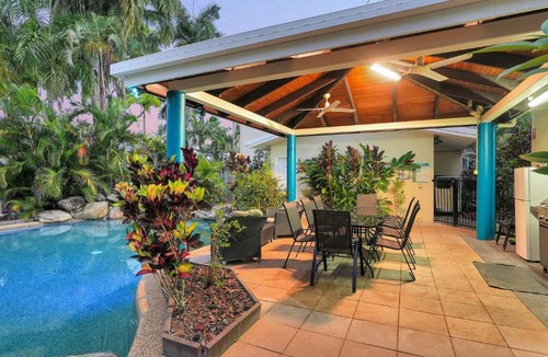 Trinity Beach Apartment | Trinity Beach Pacific
