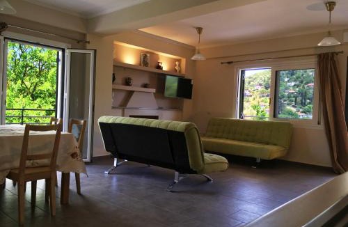 Marantochori Apartment | Tsoutsis Apartments