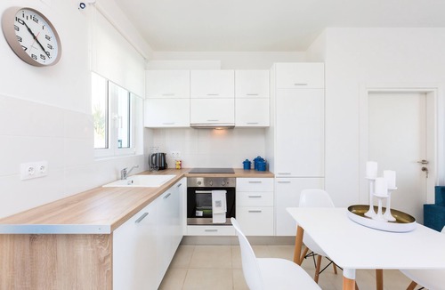 Kavros House | TSV 17- Sunny 2-bedroom villa in Triton Sea View development
