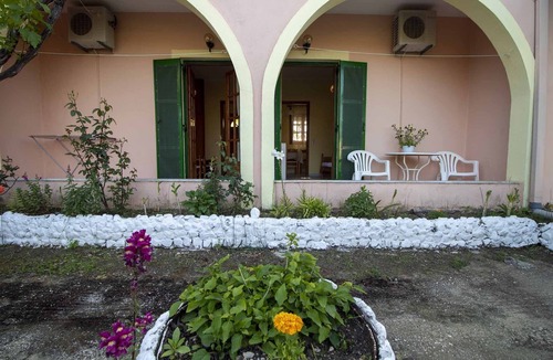 Roda Apartment | Tzoras Apartment Roda Corfu