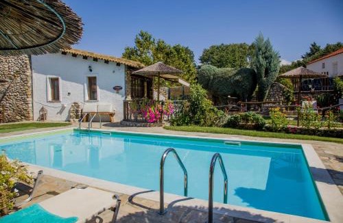 Tragilos Villa | Ultimate Aqua Dreamscape at Villa Olympiada